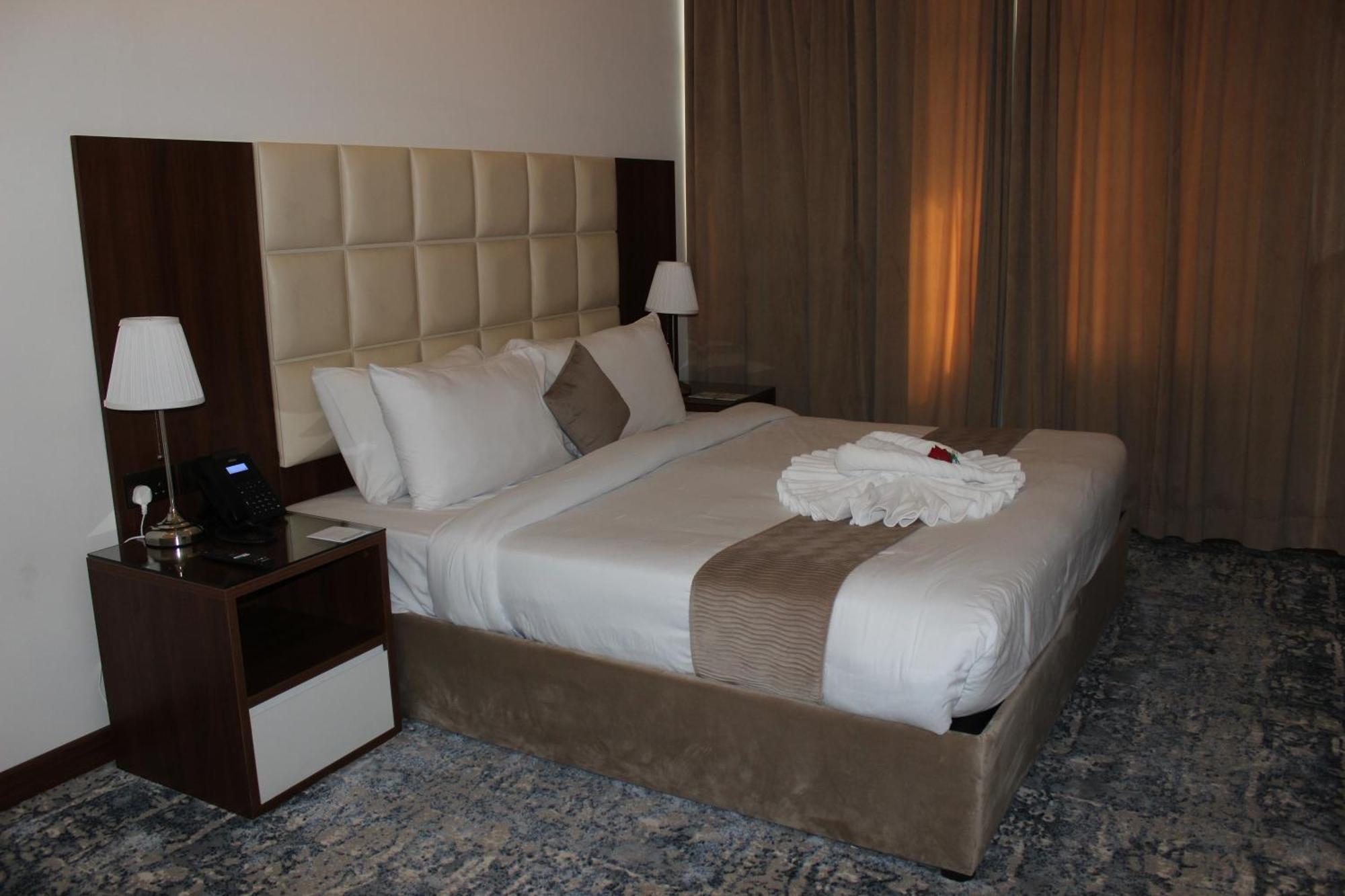 Dolphin Continental Hotel Koweït Extérieur photo