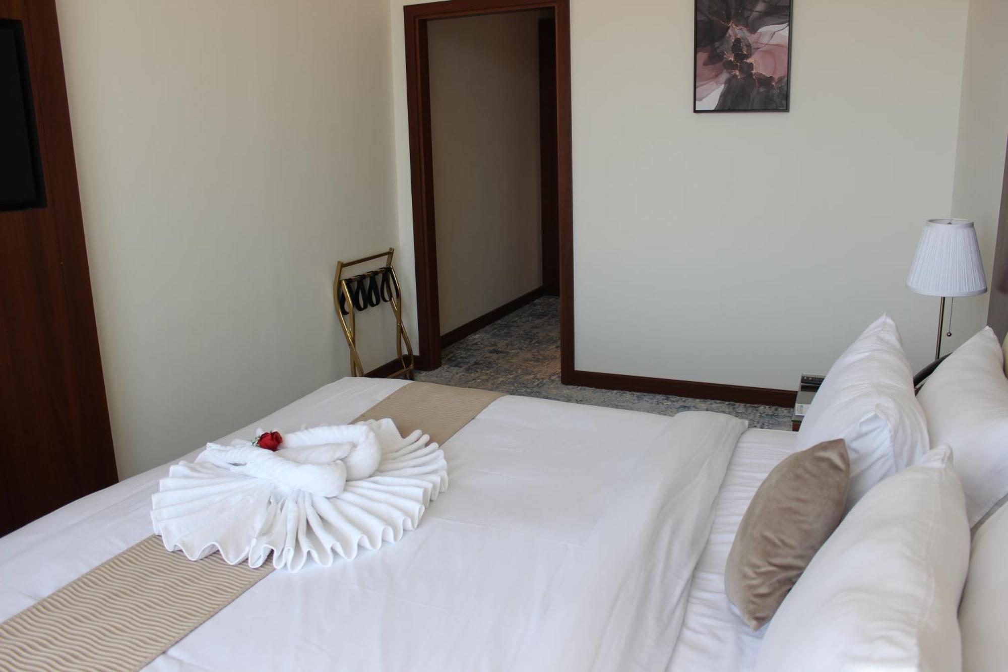 Dolphin Continental Hotel Koweït Extérieur photo